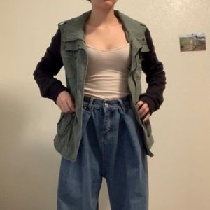 Mudd layer knit sleeve jacket with green vest